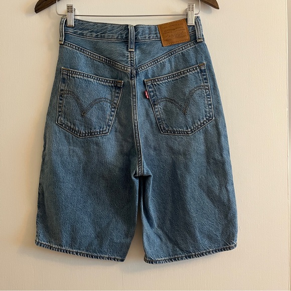 Levi’s Jean shorts - Picture 3 of 8